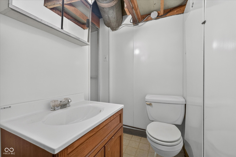 Listing Image 37