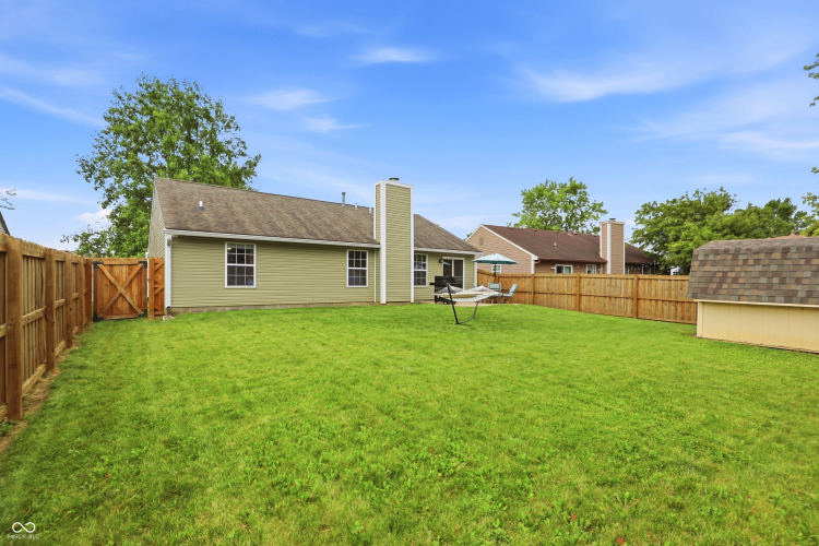 Listing Image 18