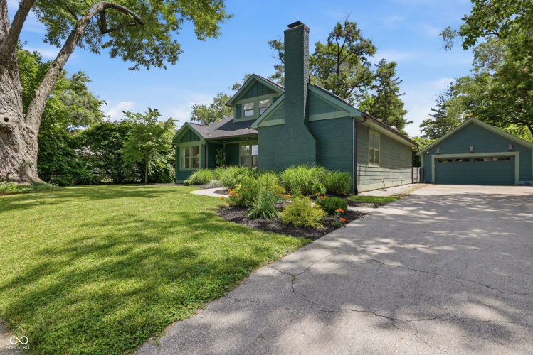 Listing Image 46