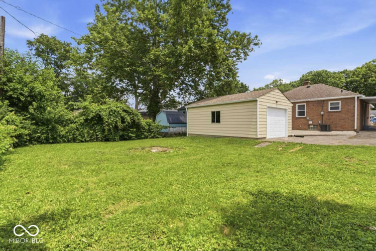 Listing Image 33