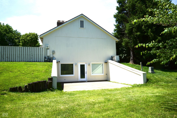 Listing Image 49
