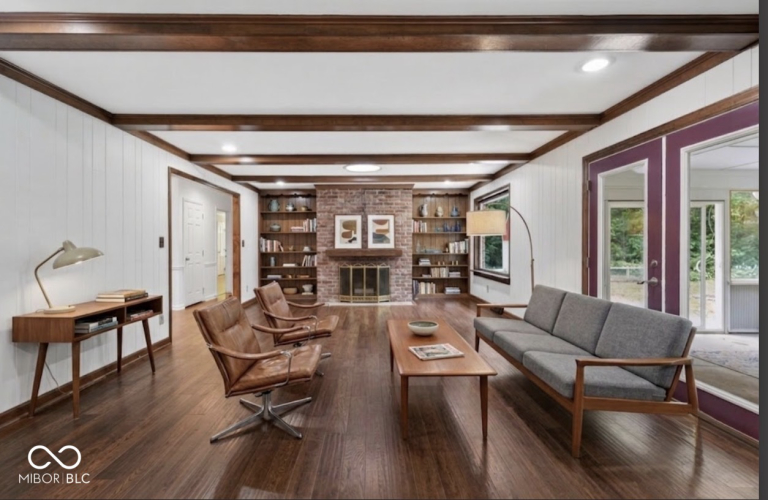 Listing Image 5