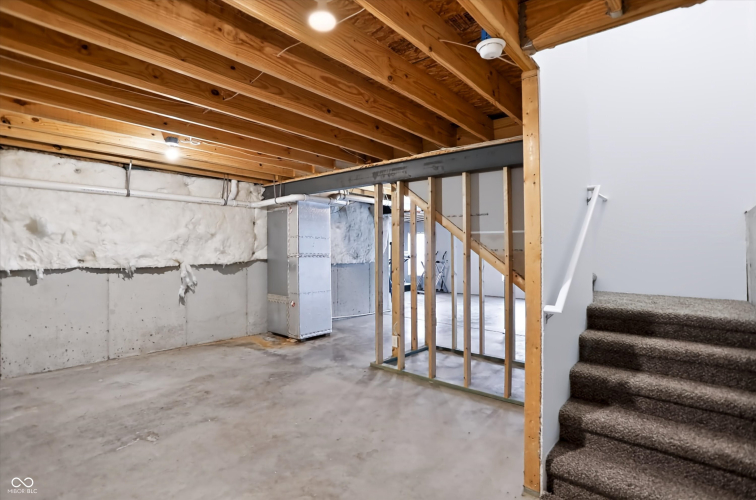 Listing Image 52