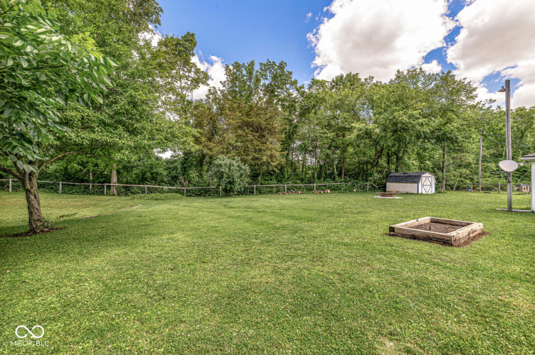 Listing Image 24