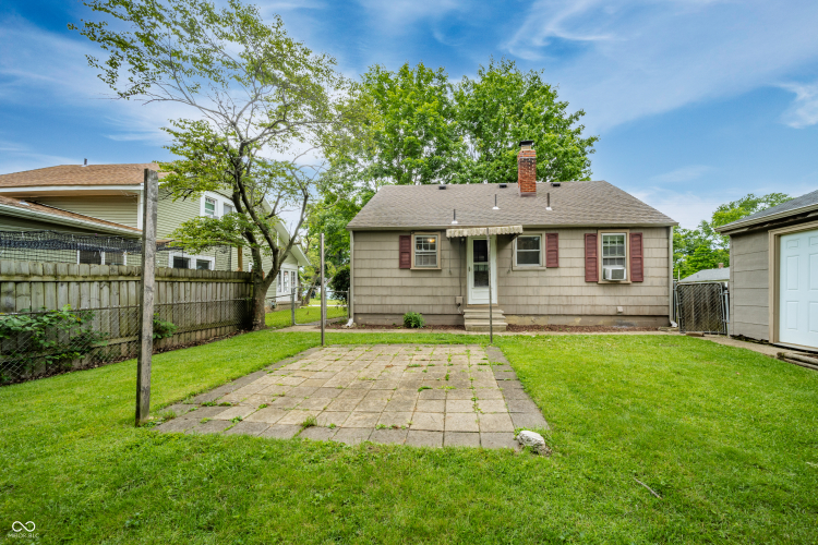 Listing Image 23