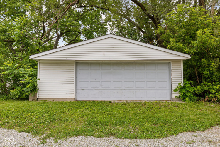 Listing Image 33