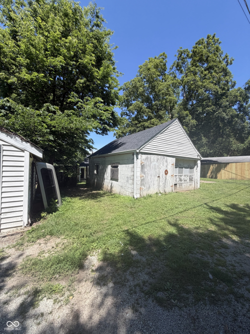 Listing Image 21