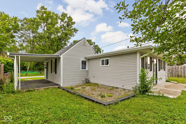 Listing Image 2