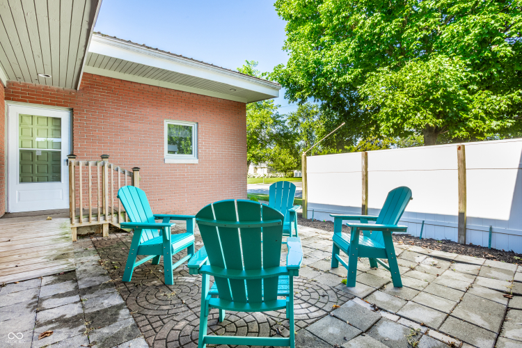 Listing Image 13
