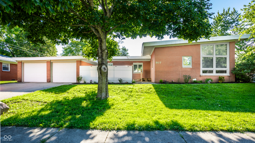 Listing Image 14