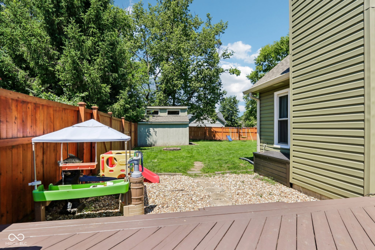 Listing Image 32