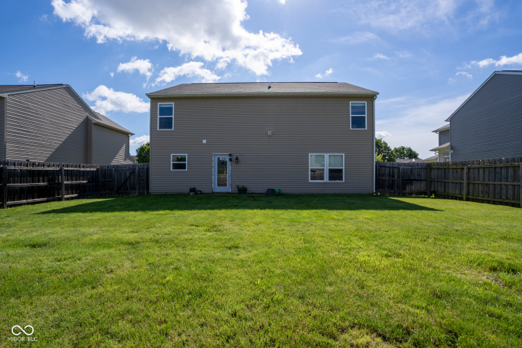 Listing Image 28