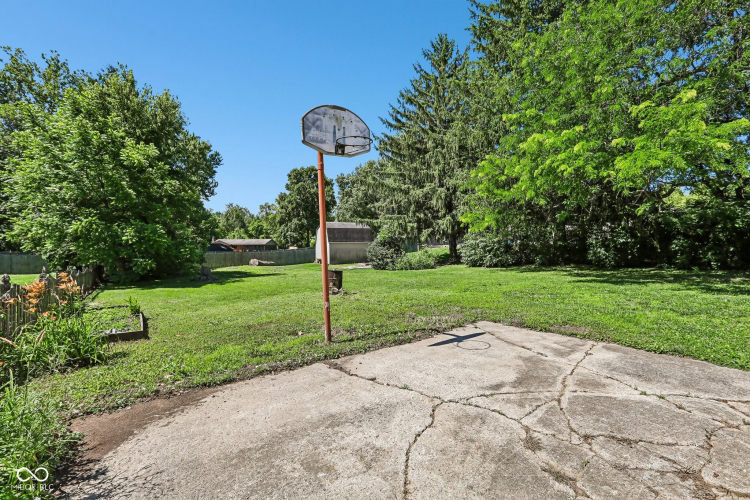 Listing Image 32