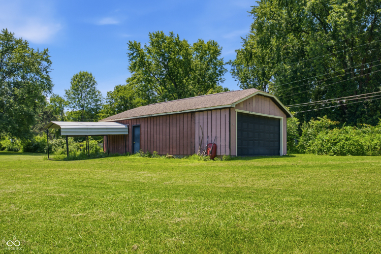 Listing Image 40