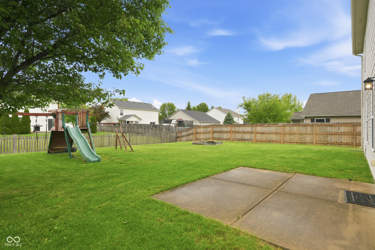 Listing Image 32