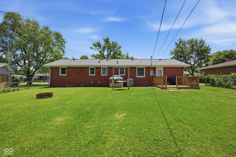 Listing Image 18