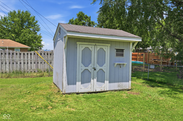 Listing Image 19