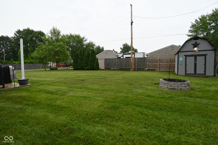 Listing Image 43
