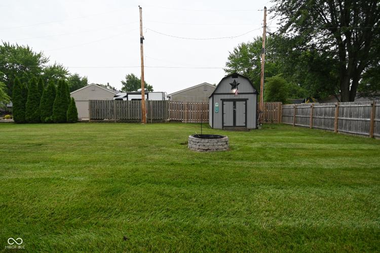 Listing Image 44