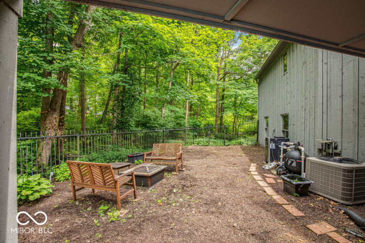 Listing Image 80