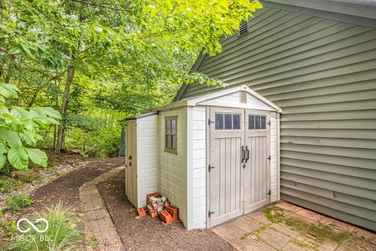 Listing Image 84