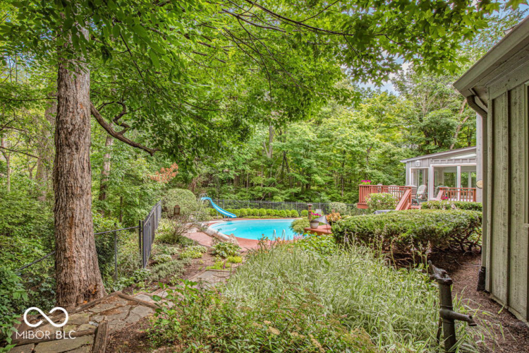 Listing Image 87