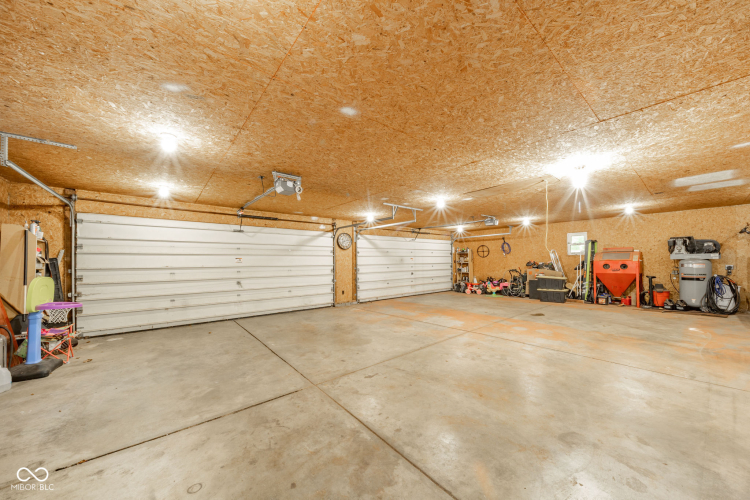 Listing Image 26