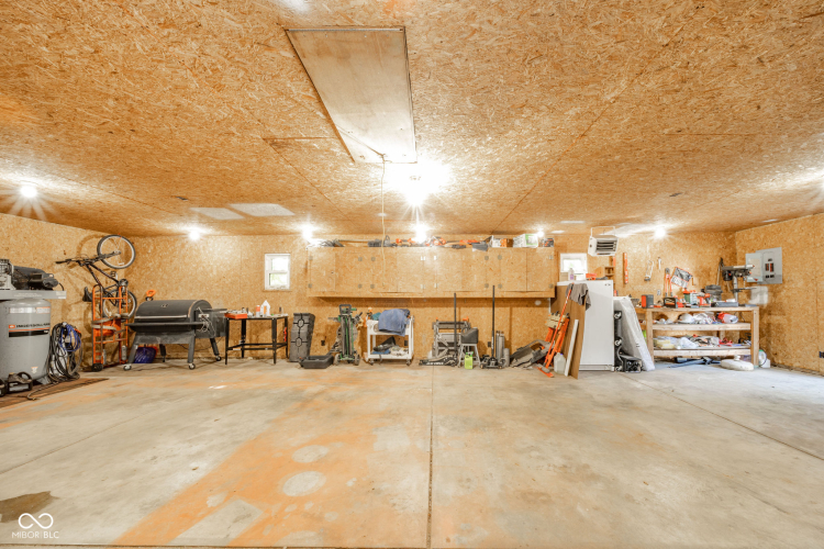Listing Image 27