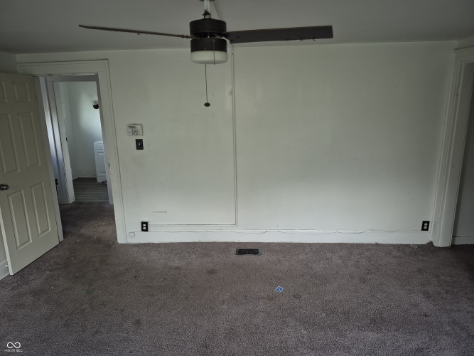 Listing Image 26