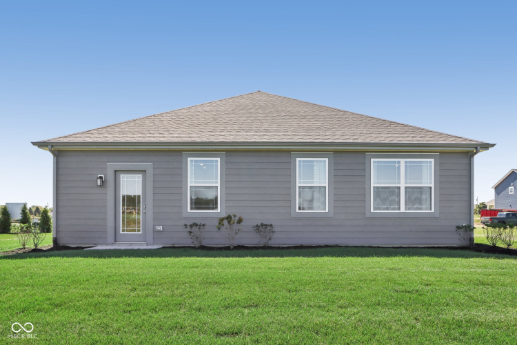Listing Image 43