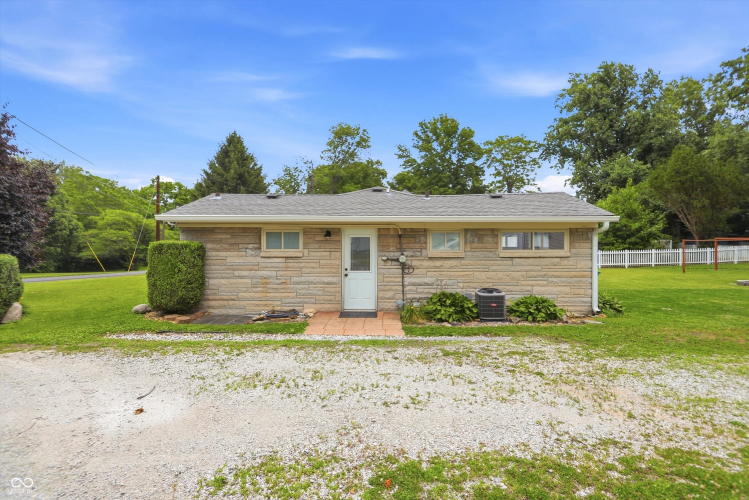 Listing Image 38