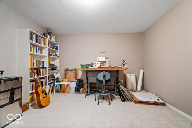 Listing Image 33