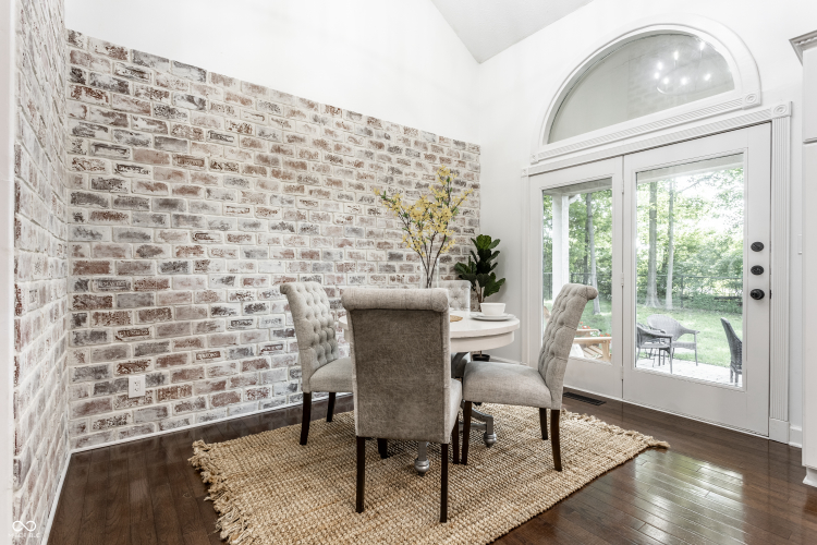 Listing Image 13