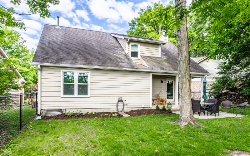 Listing Image 44