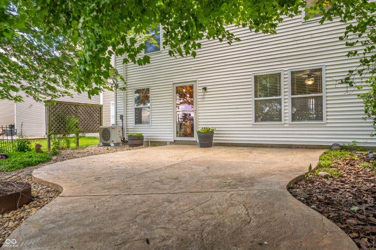 Listing Image 27
