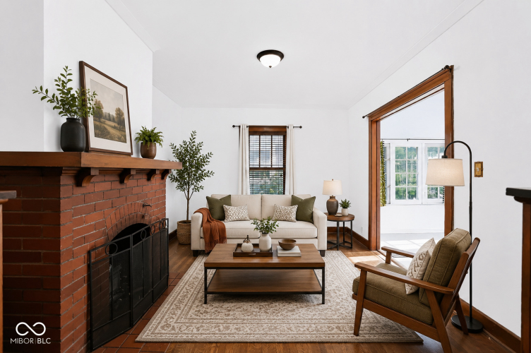 Listing Image 4