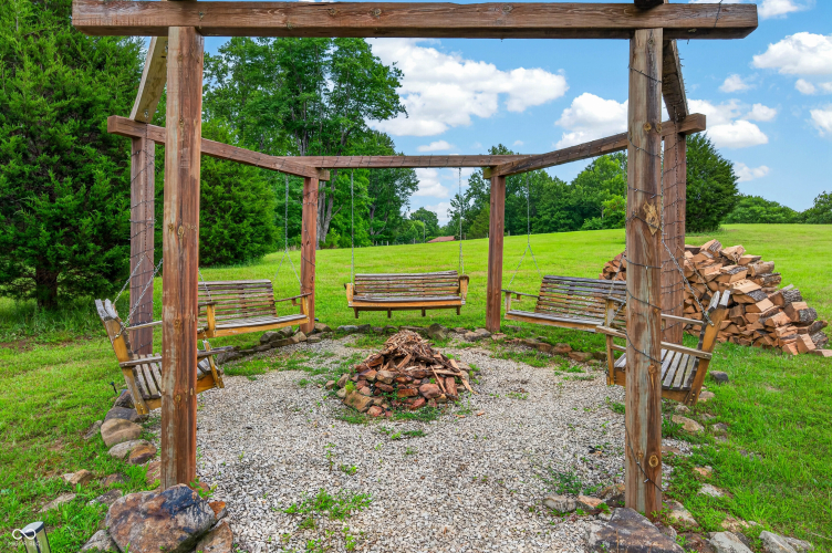 Listing Image 109