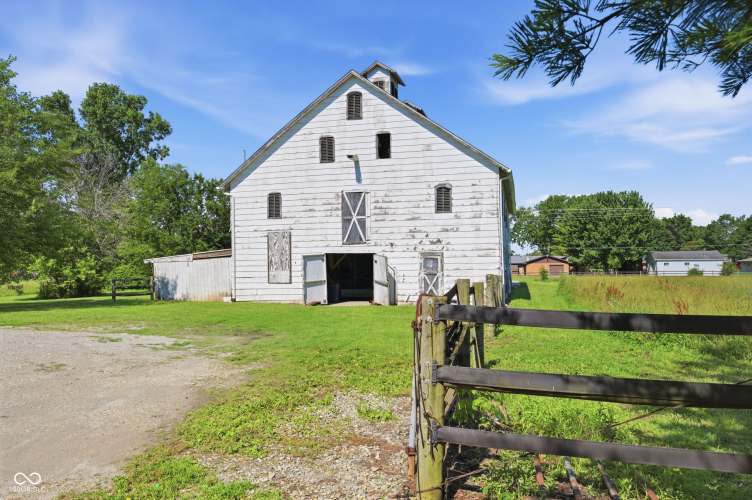 Listing Image 48