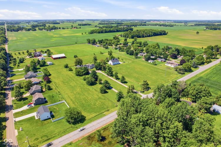 Listing Image 53