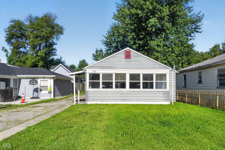 Listing Image 2