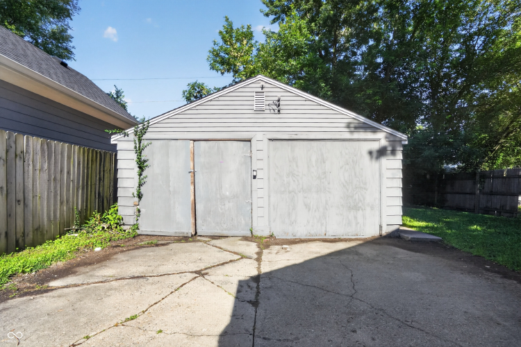 Listing Image 26