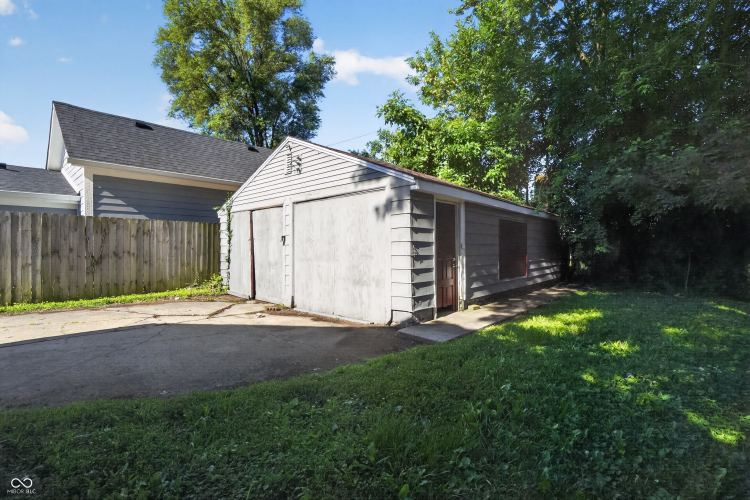 Listing Image 30