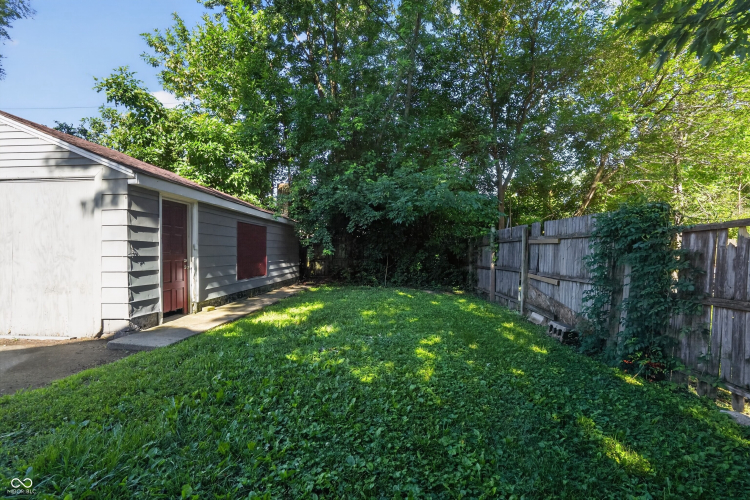 Listing Image 32