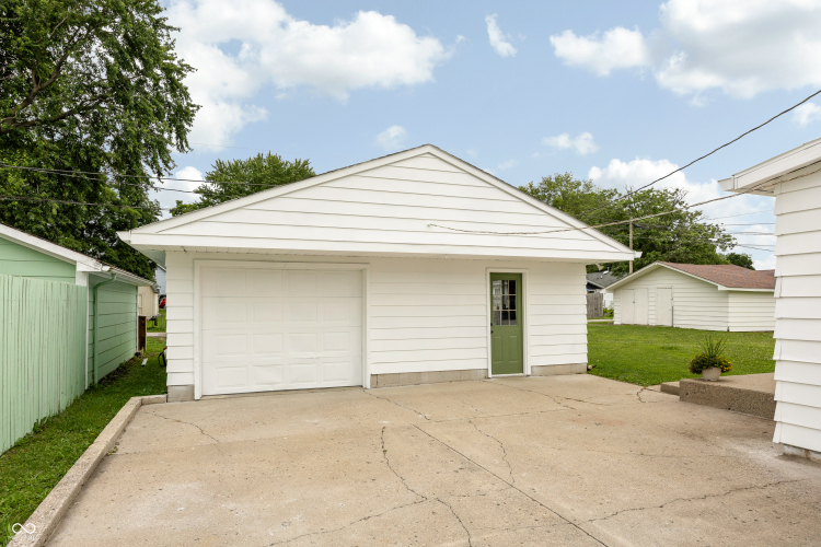 Listing Image 26