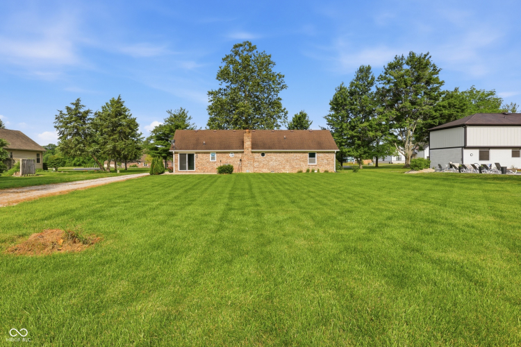 Listing Image 29