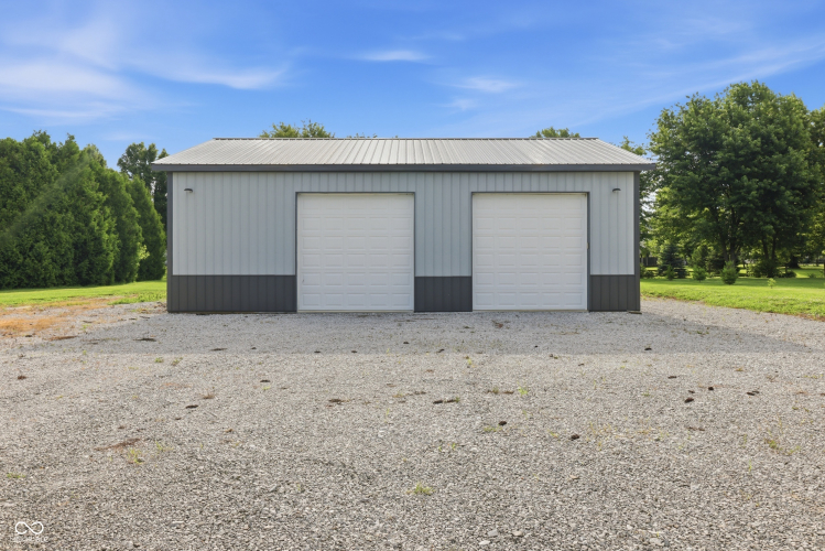 Listing Image 32