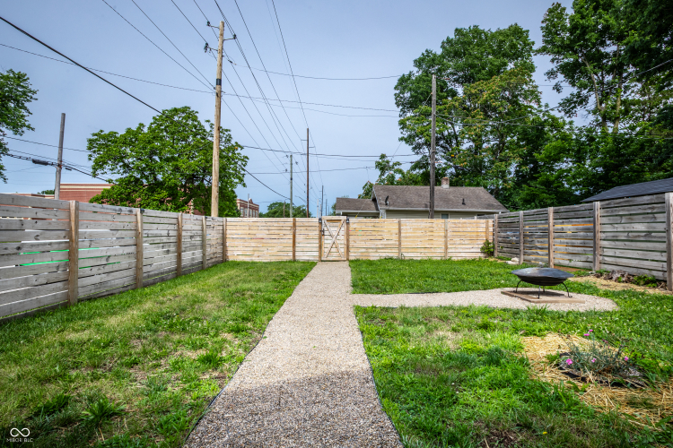 Listing Image 17