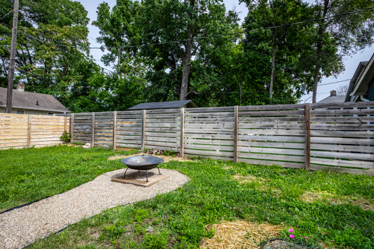 Listing Image 19