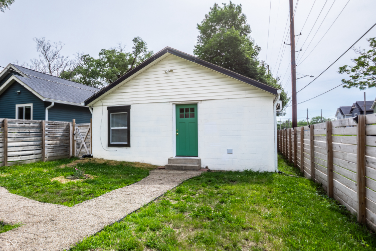 Listing Image 20