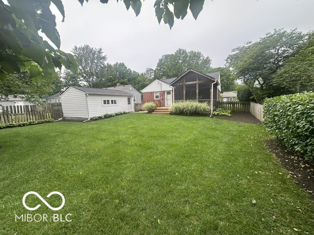 Listing Image 28